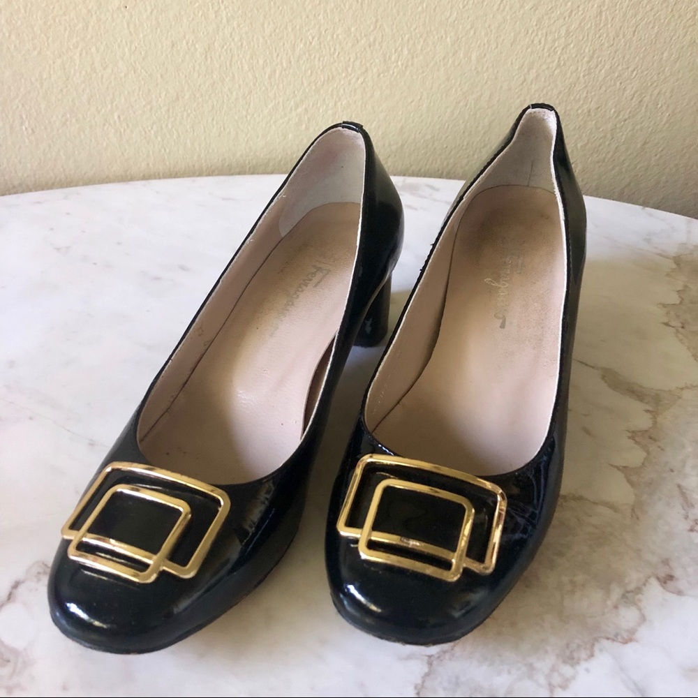My Ferragamo Paten Black Pumps Sz 6